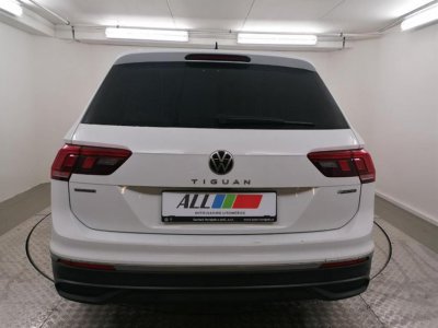 VOLKSWAGEN Allspace 2,0 TDI 4x4 aut. (110 kW, 1968 ccm)